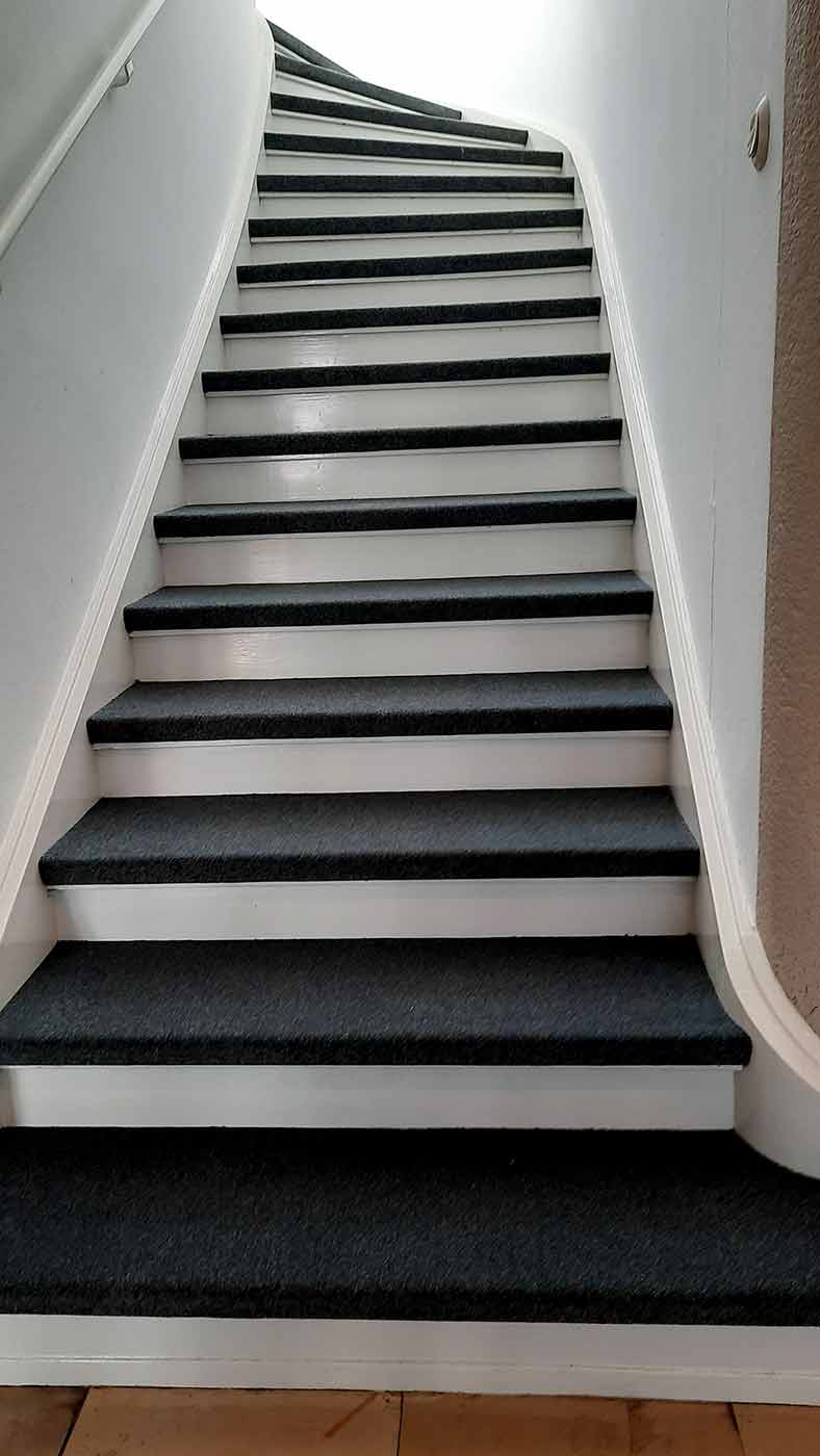 Teppich, Treppensanierung